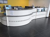 une photo du hall d'accueil d'un immeuble