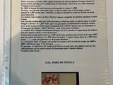 un morceau de papier sur lequel est dessinée une image de cheval