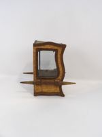 Petite vitrine chaise à porteur en bois revêtue de tapisseri… (photo 4)