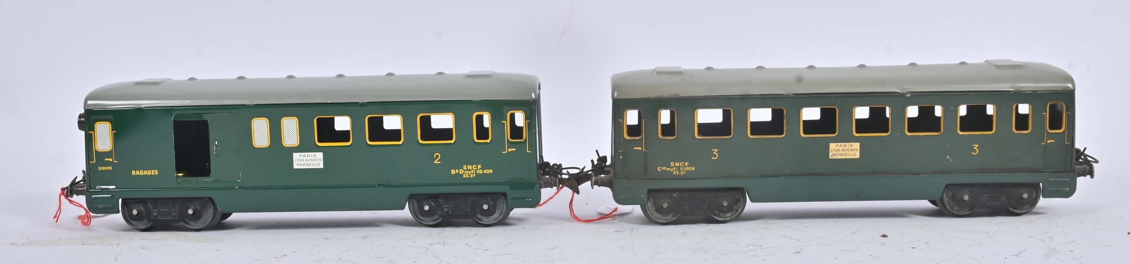 Objets d'art & Curiosités