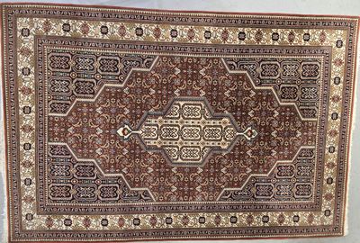 Tapis roumain (chaîne, trame et velours en laine). Vers 1960…