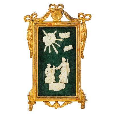 TABLE DE CHEVET EN IVOIRE DANS UN CADRE EN ÉCAILLE, SICILE, … - Photo 1