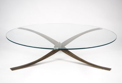 Michel MANGEMATIN Table basse piétement étoilé en bronze