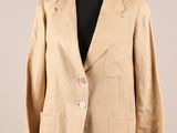 une photo d'une veste beige sur un mannequin, un mannequin, un mannequin, un mannequin, un mannequin, un mannequin, un mannequin, un mannequin
