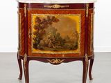 une image représentant une armoire ornée d'un tableau