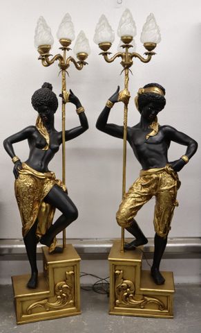 Couple de nubiens formant porte-torchères à quatre bras de lumièr...