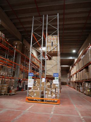 Lot de destockage et invendus - Évaluation à 3 000 – 3 200 €
