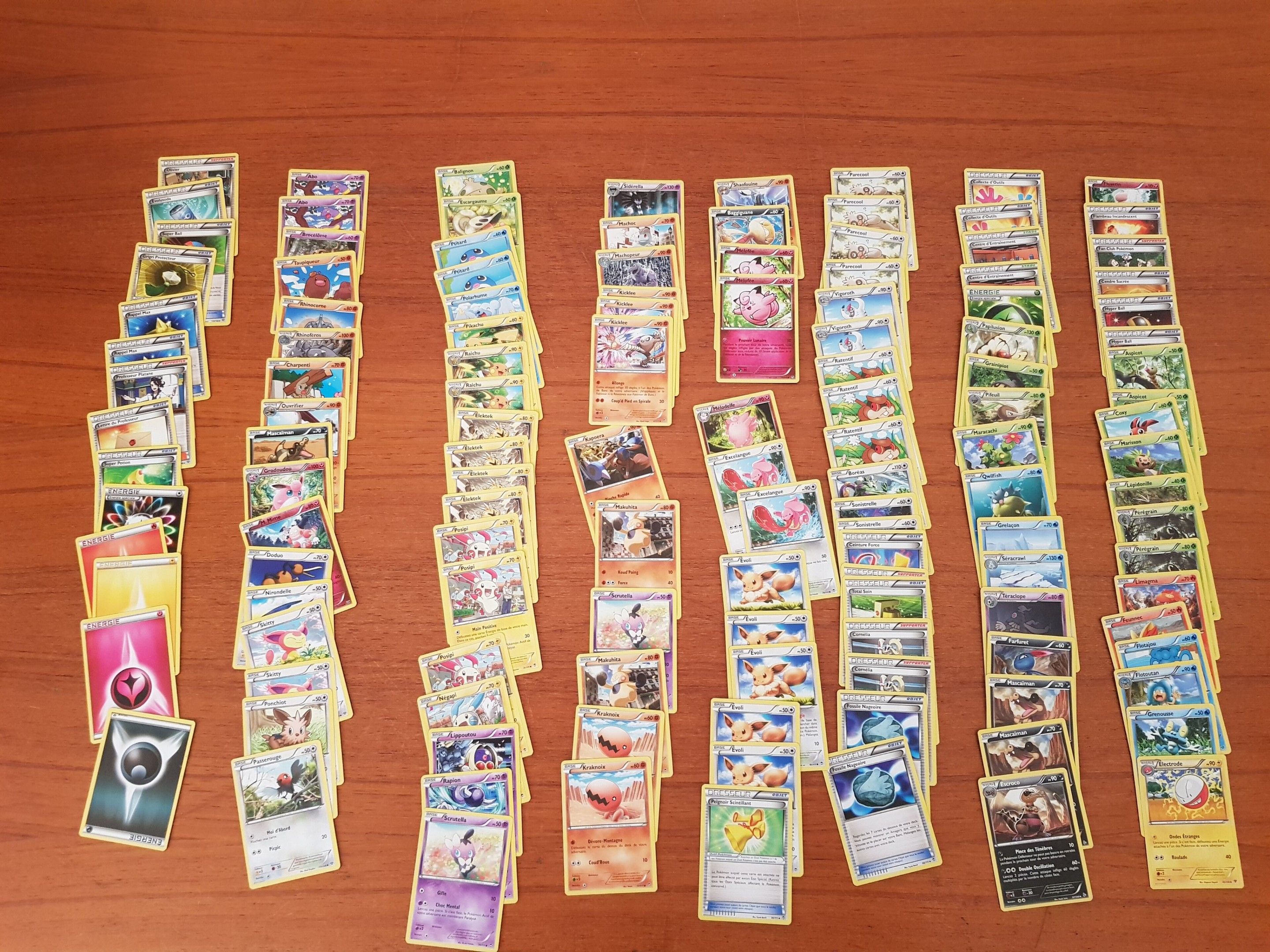 POKEMON - 130 cartes XY /étincelle/ poings furieux