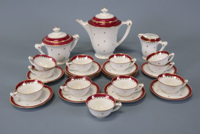 Partie de service à café en porcelaine de Limoges fabriqué dans l...