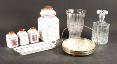 a lot of items that are sitting on a table