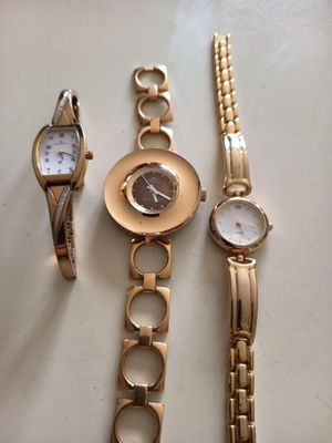 Lot de 3 montres vintage fonctionnelles.
