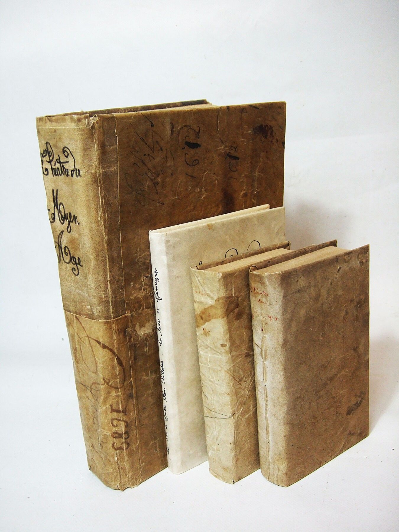 Objets d'art & Curiosités