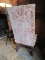 Chaise en noyer sculpté, pieds à entretoise - Style Louis XI… (photo 3)