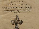 un vieux livre sur lequel figure l'image d'une fleur