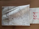 une feuille de papier sur laquelle est dessiné un train