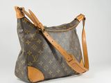 louis vuitton monogram canvas and leather shoulder bag