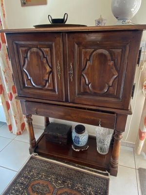 Dressoir Néo Louis XIII
