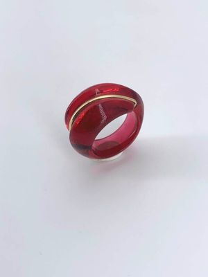 BACCARAT : Bague en cristal teinté rouge appliqué d'un liser… - Photo 1