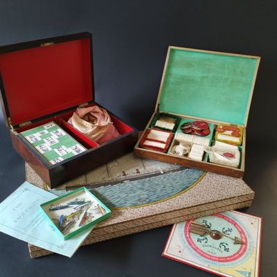 Trois jeux anciens dans leurs boîtes - Photo 1