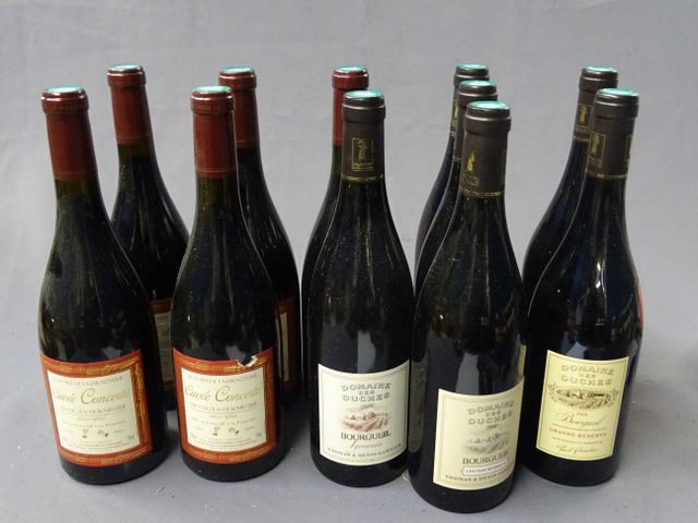 BOURGUEIIL, DOMAINE DES OUCHES, Paul GAMBIER et Fils, 3 bouteille...