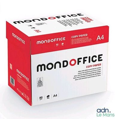 une boîte de papier à photocopie Mono Office sur fond blanc