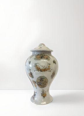 Potiche couverte de forme balustre en papier peint et verre …