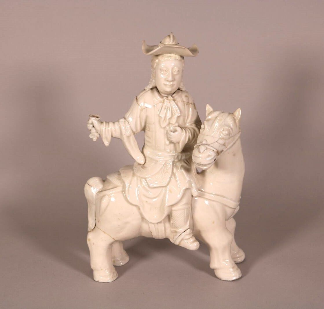 Objets d'art & Curiosités