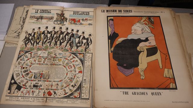 Grandes affiches, dessins de presse