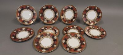BOURGEOIS, modèle Indiana. Suite de 10 assiettes en porcelai…