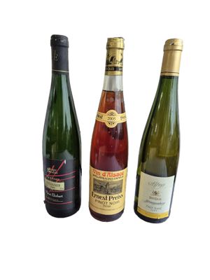 Lot de six bouteilles de vin d'Alsace