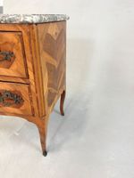 Petite commode d'entre-deux en bois de placage et marqueteri… (photo 5)