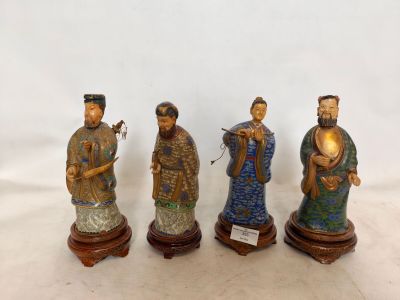 CHINE : Quatre sujets en émaux cloisonnés, laiton et os poly…