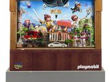 une exposition Playmobil au milieu de la pièce