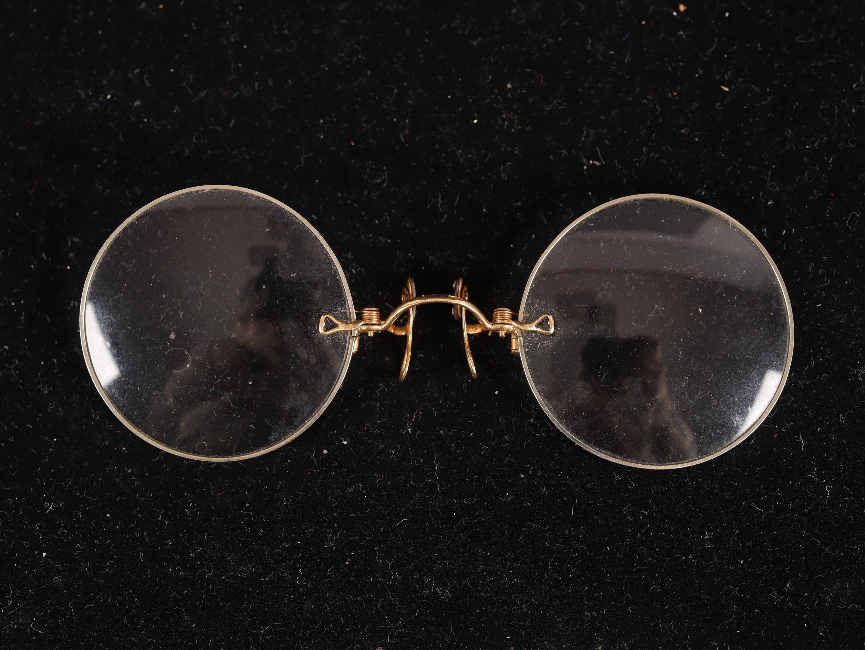 Objets d'art & Curiosités