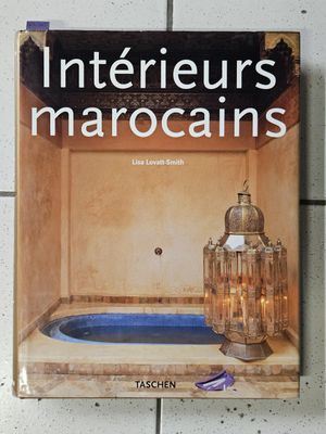 the cover of the book interiors marocains by taschenn
