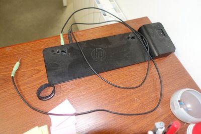 A L'ETUDE : Une station d'accueil HP 2013 UltraSlim n°de sér…