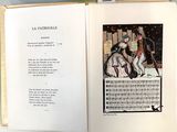 un livre ouvert avec la photo d'un homme et d'une femme