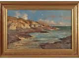 une peinture à l'huile représentant une côte rocheuse avec un voilier au loin