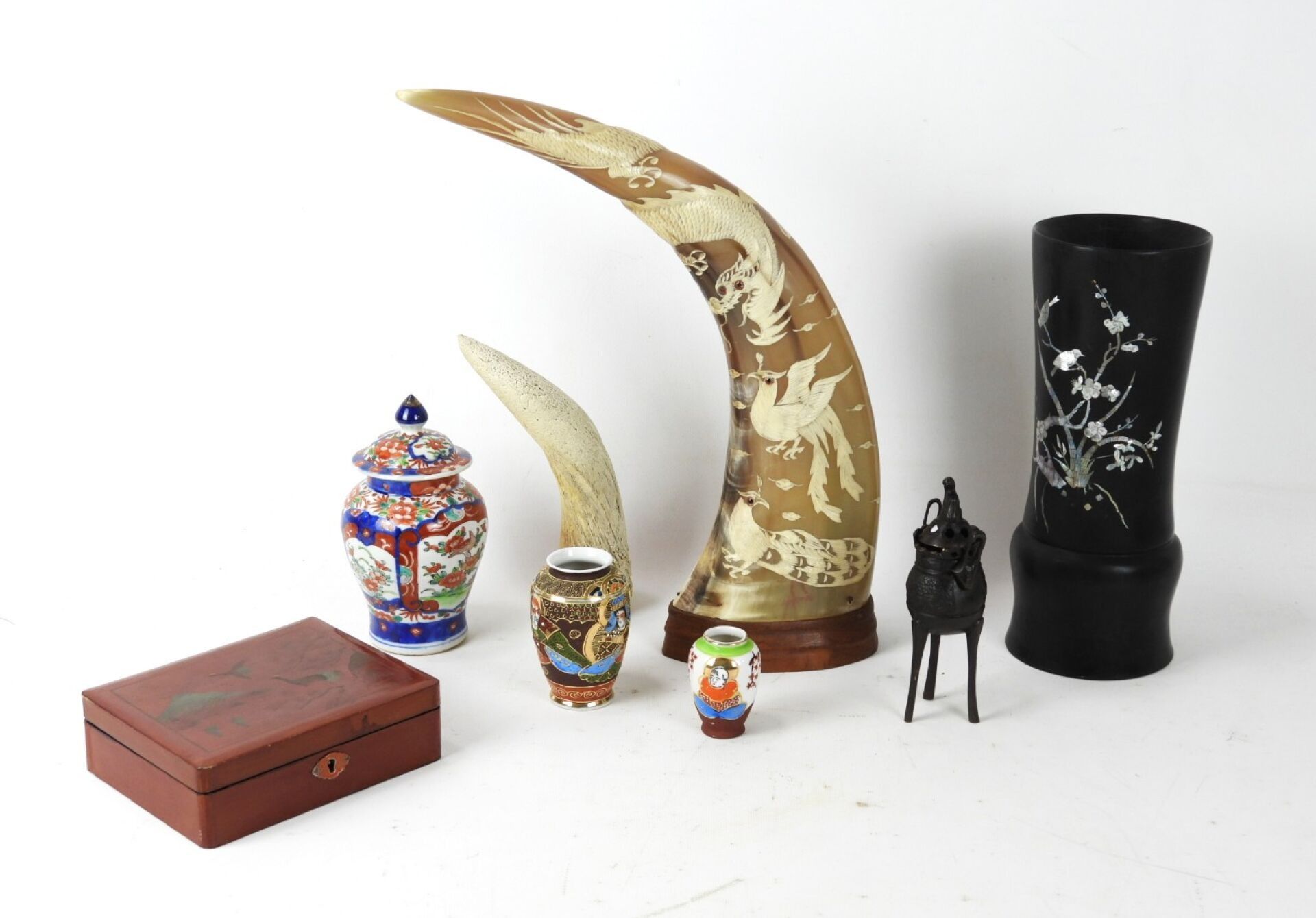 Objets d'art & Curiosités