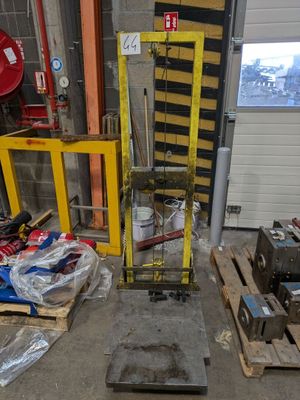 Petit plateau à roulettes à niveau ajustable - Photo 1