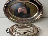 une personne se prenant en photo dans un miroir