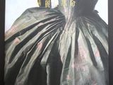 une photo d'une femme en robe