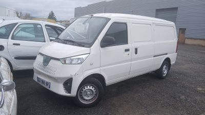 FEST E-BOX M - Genre : CTTE - Carrosserie : FOURGON - Energi…