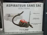 a box of aspirateur sans sacs on display in a store