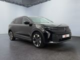 the volkswagen e - trac concept suv is shown in a showroom