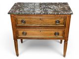 une image représentant une commode au plateau en marbre sur fond blanc