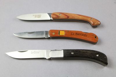 three different types of knives that are on the table