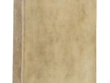un vieux livre sur fond blanc, avec une page blanche