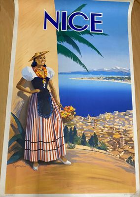 affiche représentant une femme en costume traditionnel debout devant un paysage marin