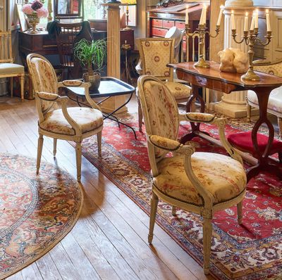 a living room with a lot of furniture in it